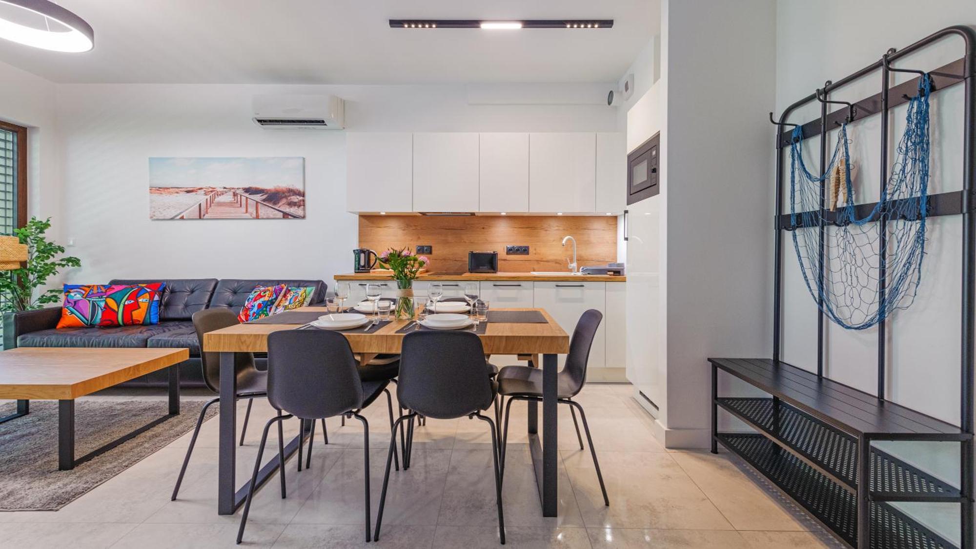 Apartamenty Delux Sun & Snow Belnihel - Blisko Centrum I Fokarium Екстериор снимка