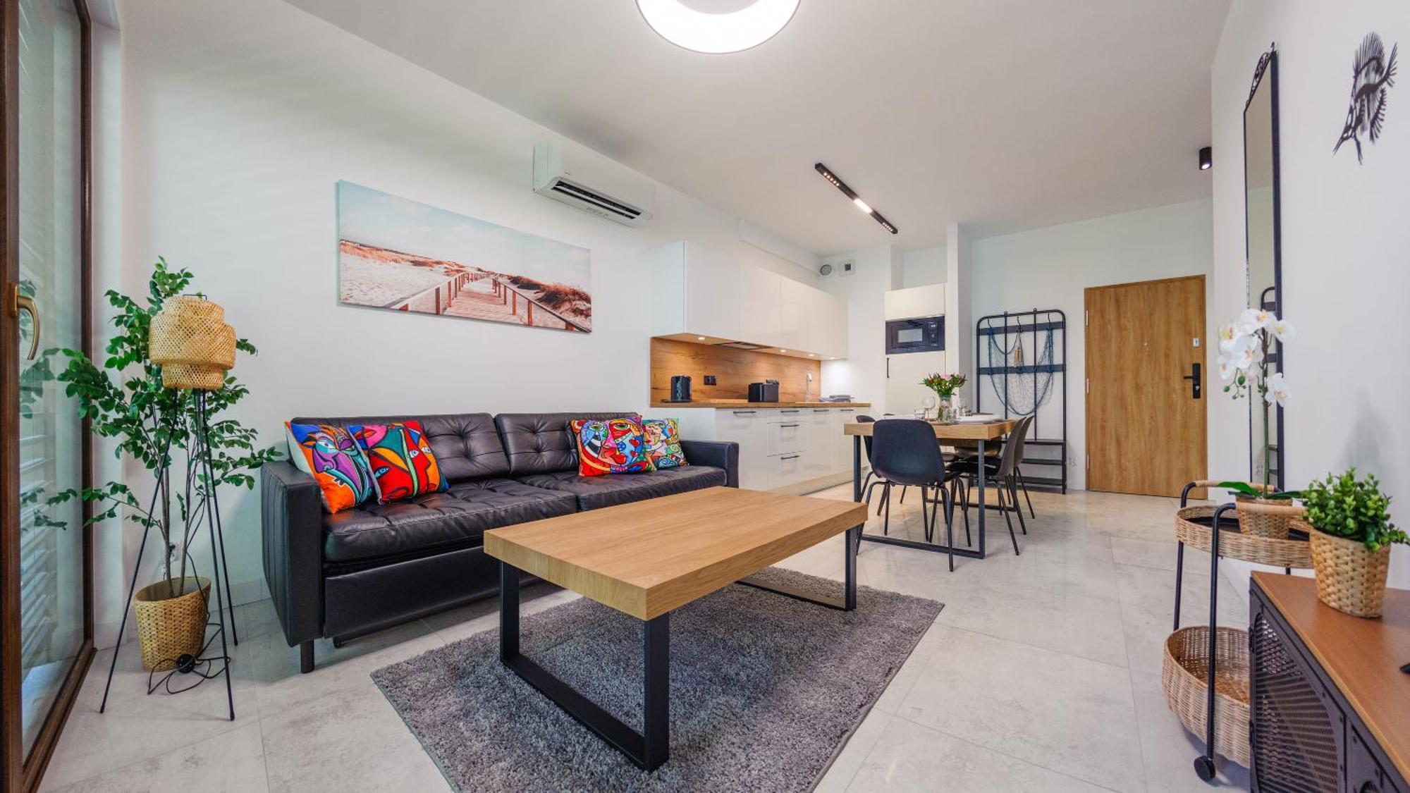 Apartamenty Delux Sun & Snow Belnihel - Blisko Centrum I Fokarium Екстериор снимка