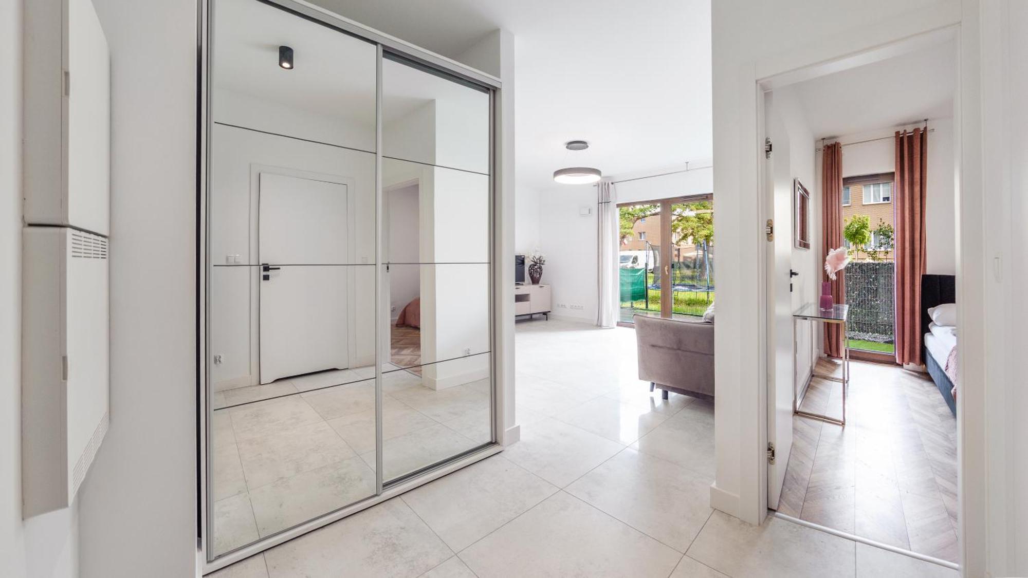 Apartamenty Delux Sun & Snow Belnihel - Blisko Centrum I Fokarium Екстериор снимка